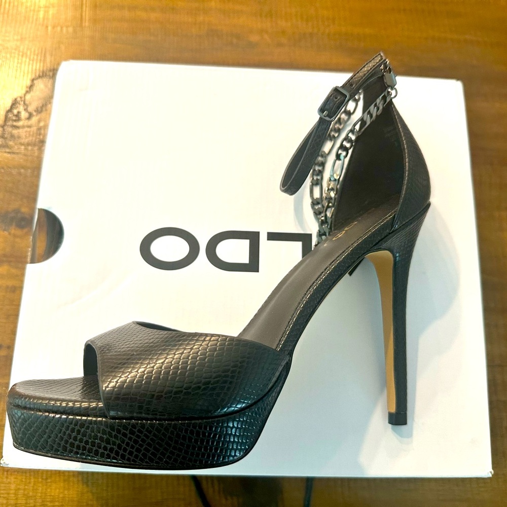 ALDO Black Textured Platform Heels